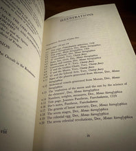 Load image into Gallery viewer, John Dee&#39;s Natural Philosophy by Nicholas H. Clulee