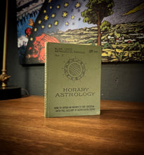 Load image into Gallery viewer, Horary Astrology by Alan Leo