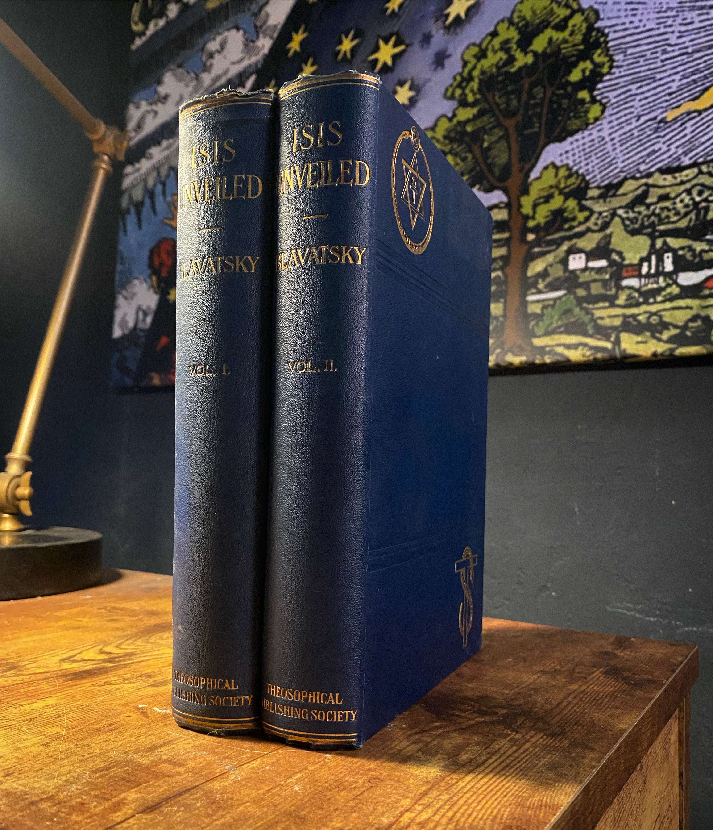 Isis Unveiled (1910 Edition) by H.P. Blavatsky – The Rose Books